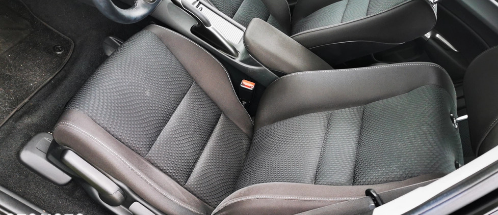 Honda Civic cena 29000 przebieg: 170000, rok produkcji 2010 z Kościan małe 172
